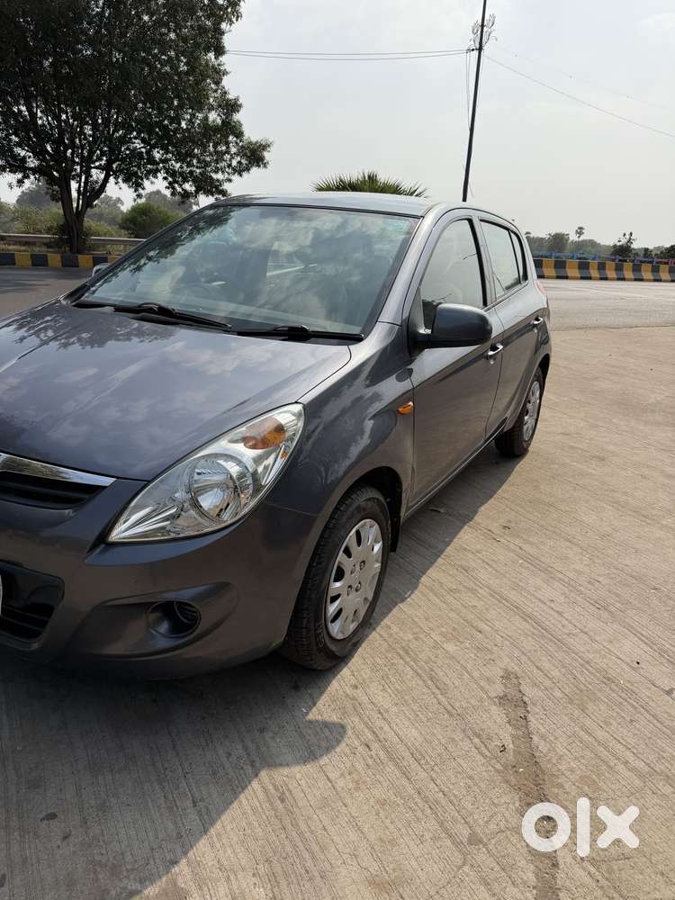 Hyundai I20 Petrol Cvt Magna Executive, 2011, Petrol