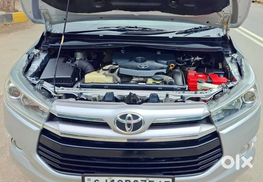 Toyota Innova Crysta 2.8 Zx At 7 Seater, 2017, Diesel