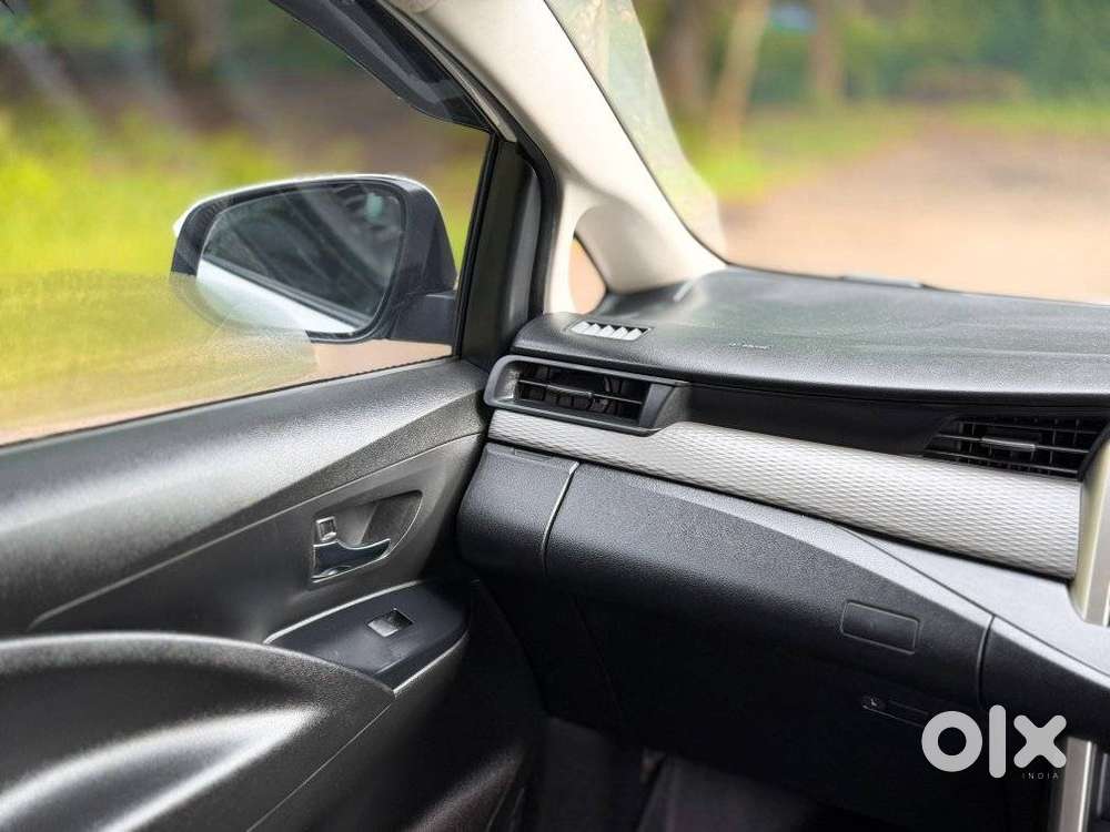 Toyota Innova Crysta 2.4 G Mt, 2022, Diesel