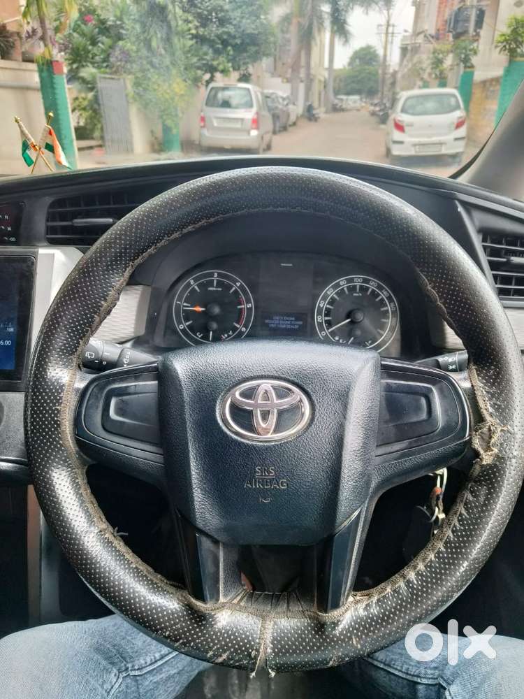 Toyota Innova Crysta 2.4 G Mt 8s, 2017, Diesel