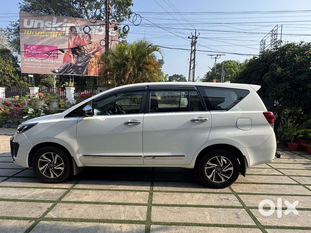 Toyota Innova Crysta 2.4 Gx Limited Edition At 8 Str, 2021, Diesel