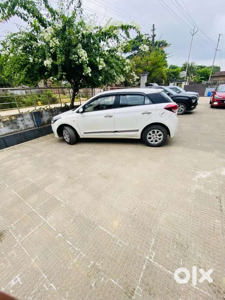 Elite I20 Magna 2015 Petrol