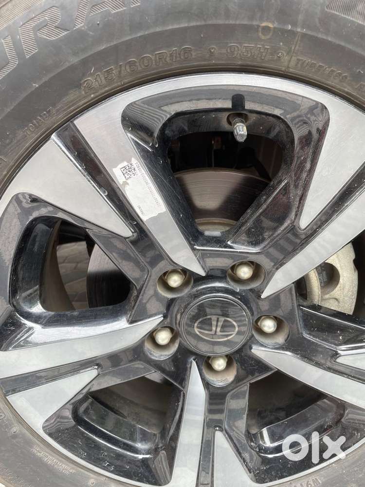 Tata Nexon, 2024, Diesel