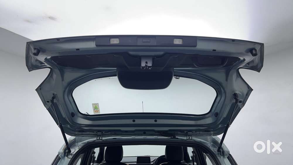 Tata Punch Adventure Amt, 2022, Petrol