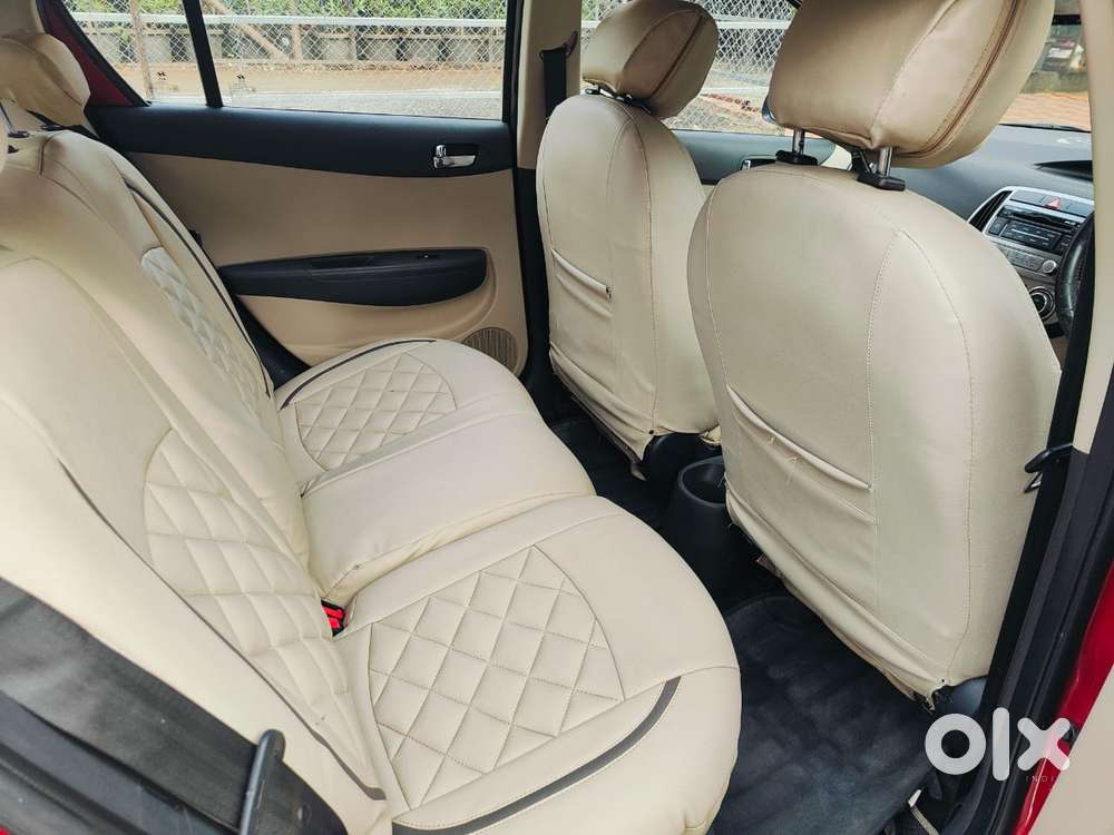 Hyundai I20 2012-2014 Sportz At 1.4, 2013, Petrol