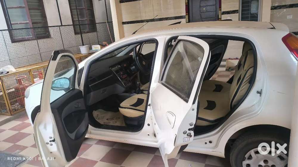 Fiat Grande Punto 2011 Diesel 150000 Km Driven