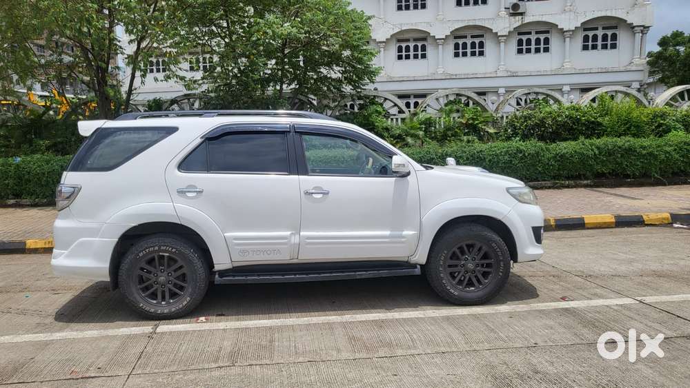 Toyota Fortuner 3.0 4x2 Automatic, 2013, Diesel