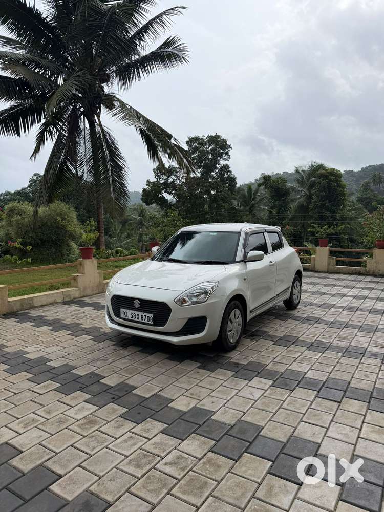 Maruti Suzuki Swift Lxi, 2018, Petrol