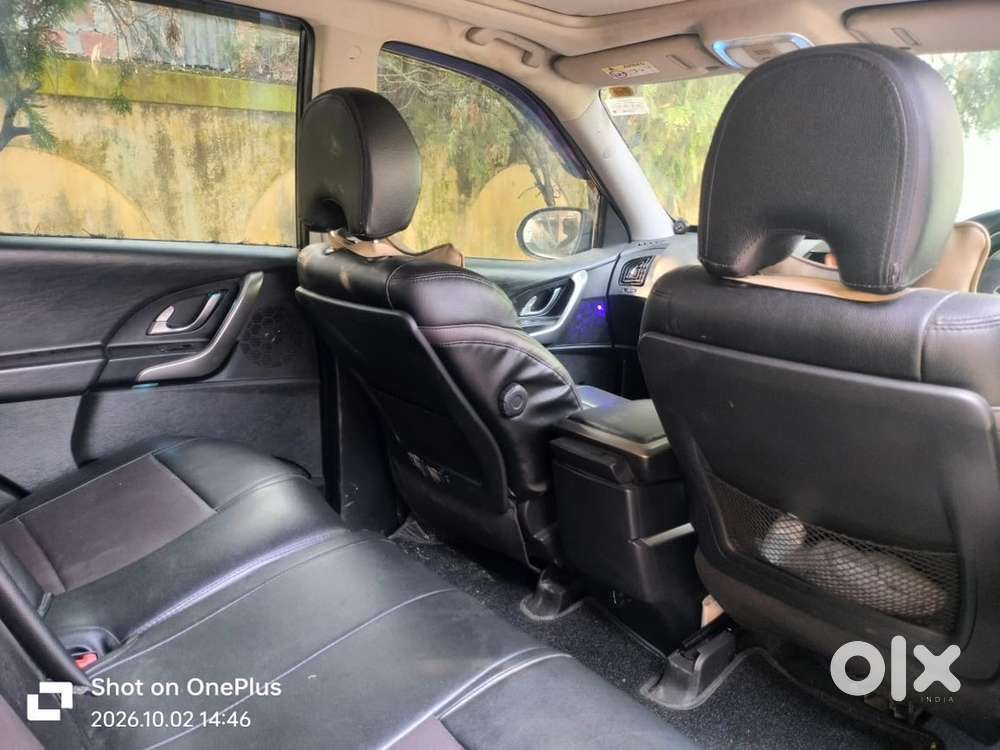 Mahindra Xuv500 2019 Diesel Well Maintained