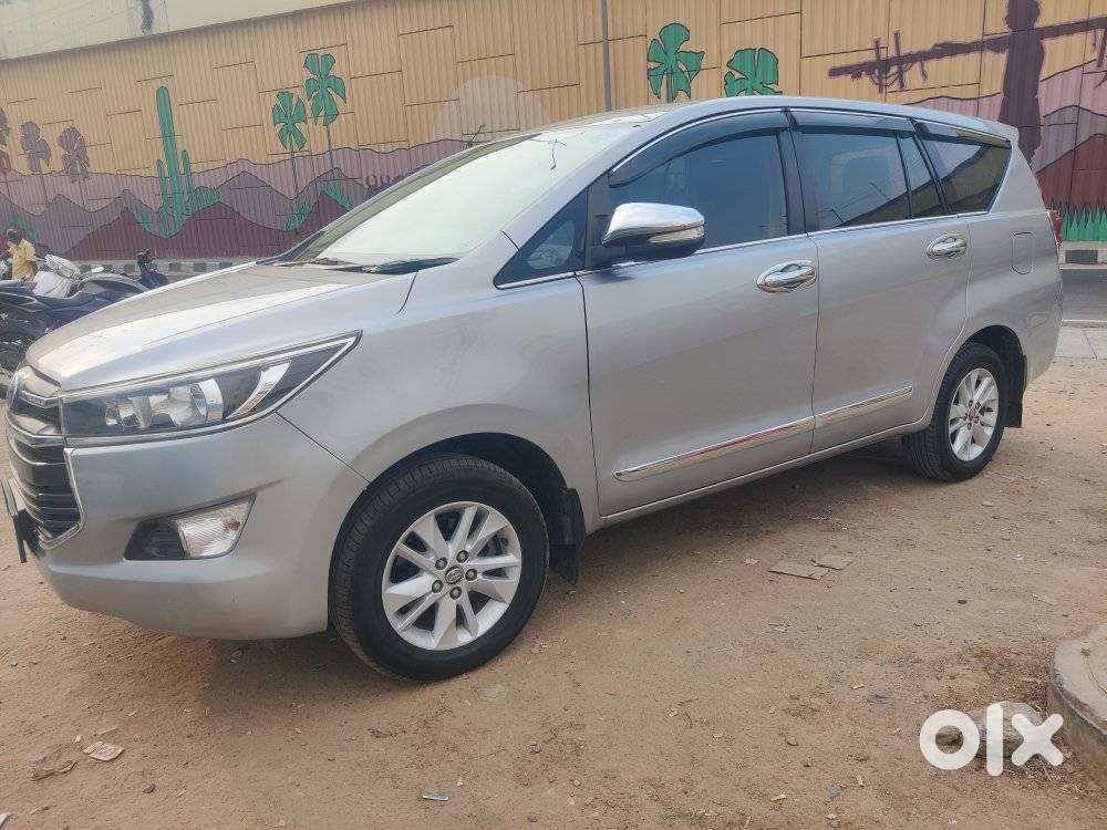 Toyota Innova Crysta 2.8 Gx At, 2016, Diesel
