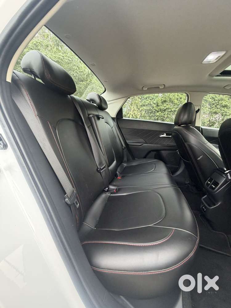 Hyundai Verna 1.5 Crdi Vgt Sx At, 2023, Petrol