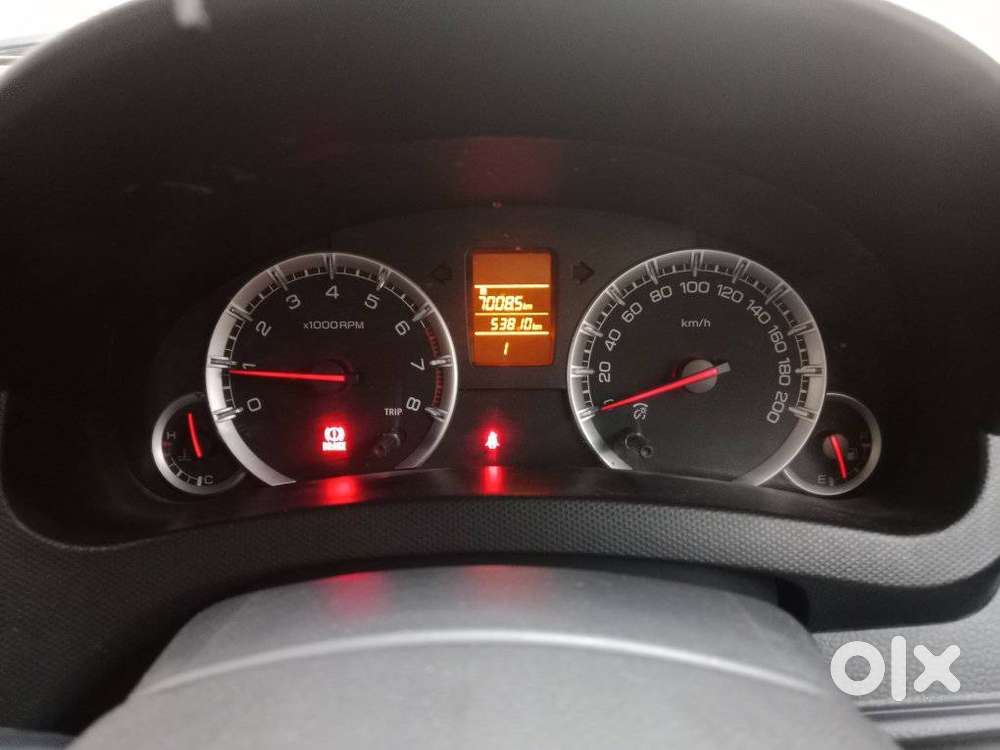 Maruti Suzuki Swift Vxi Abs Bsiv, 2012, Petrol