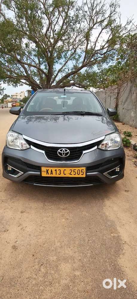 Good condition etios platinum car 2017 model 3 owner