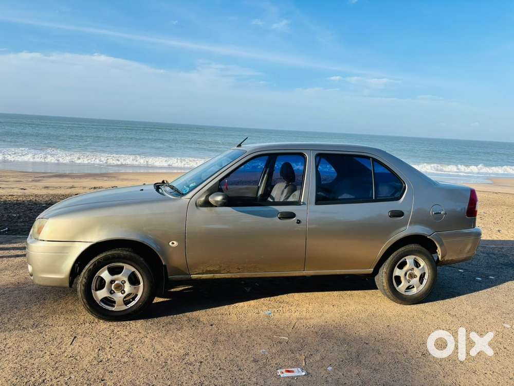 Ford Ikon 1.4 Zxi 2009 Model