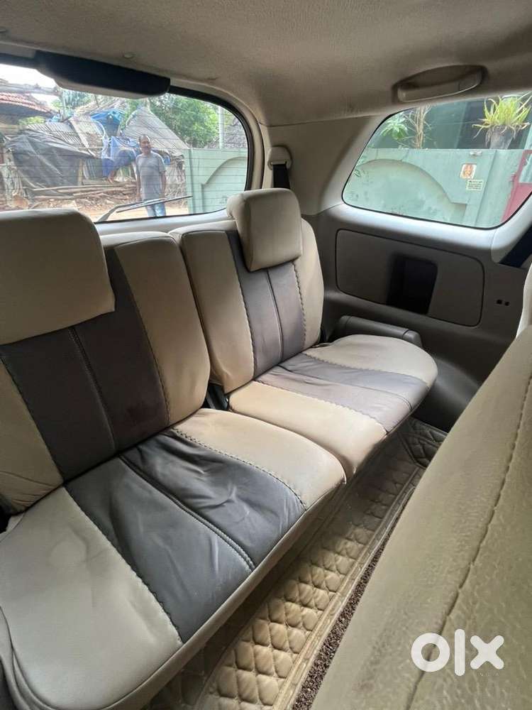 Toyota Innova 2015 Diesel Well Maintained