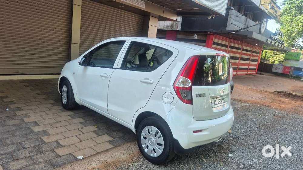 Maruti Suzuki Ritz Lxi, 2012, Petrol