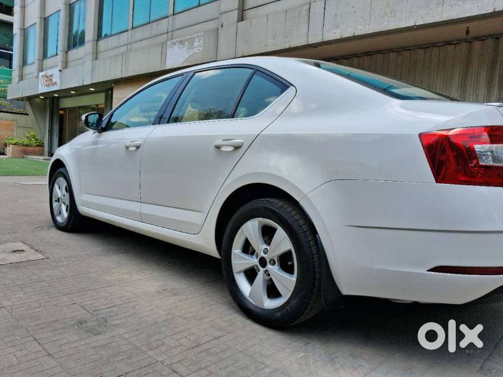 Skoda Octavia 1.8 Tsi At Style, 2019, Petrol