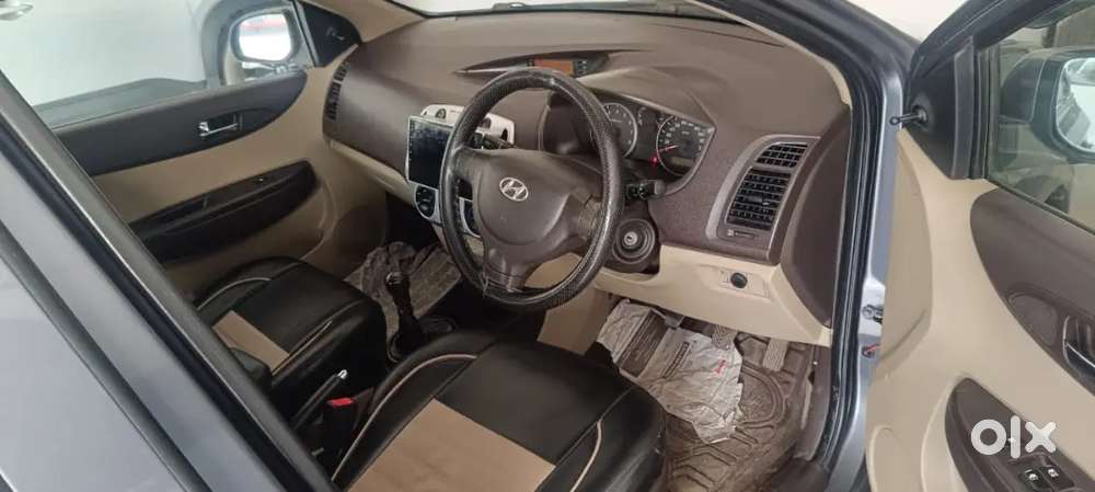 Hyundai New I20 Magna 2010 Petrol + Cng