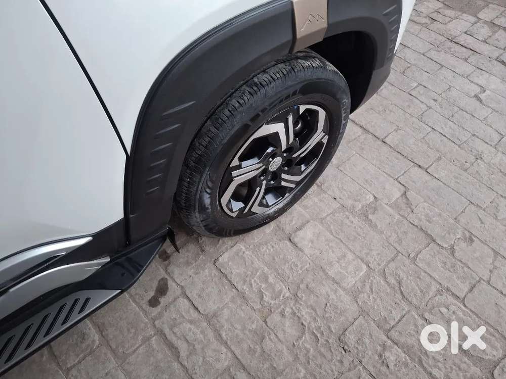 Maruti Suzuki Brezza Vxi 2022