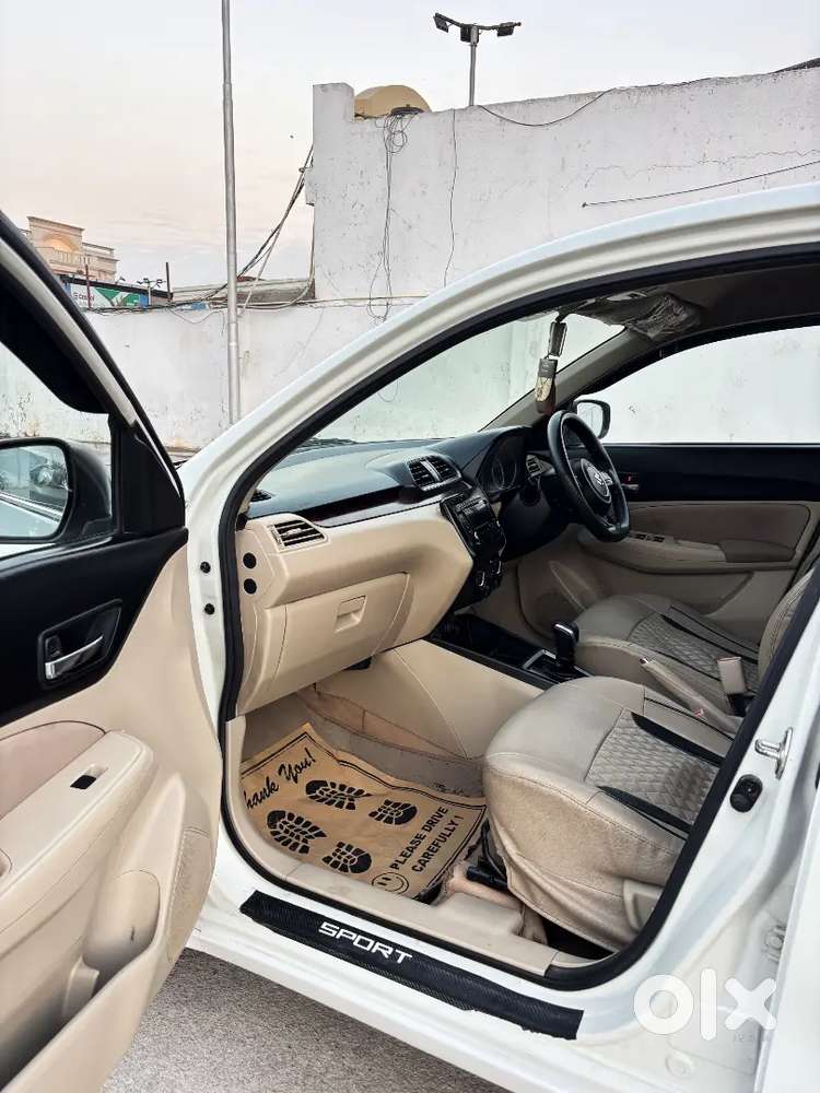 Maruti Suzuki Dzire 2017 Petrol 87000 Km Driven