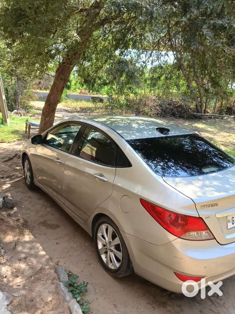 Hyundai Verna 2011 Cng & Hybrids 165000 Km Driven