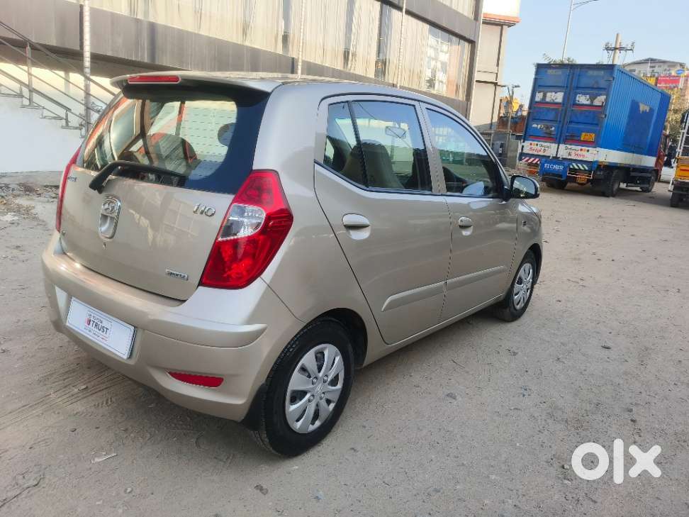 Hyundai I10 Sportz, 2012, Petrol