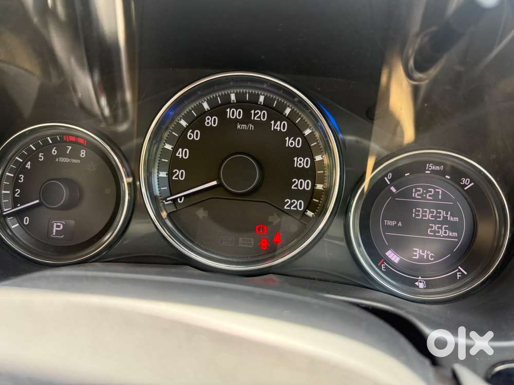 Honda City I-vtec V, 2017, Petrol