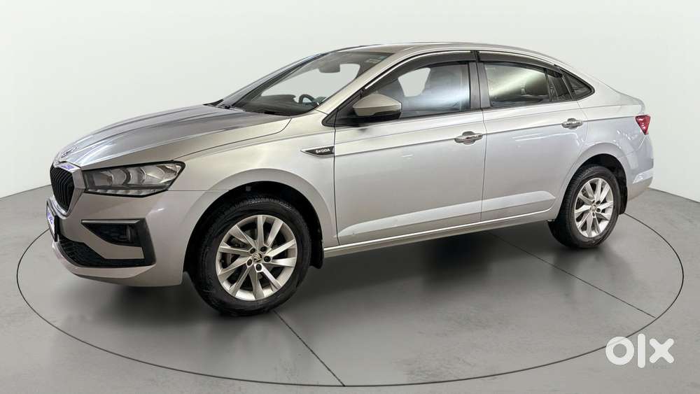 Skoda Slavia 1.0 Ambition Tsi, 2022, Petrol