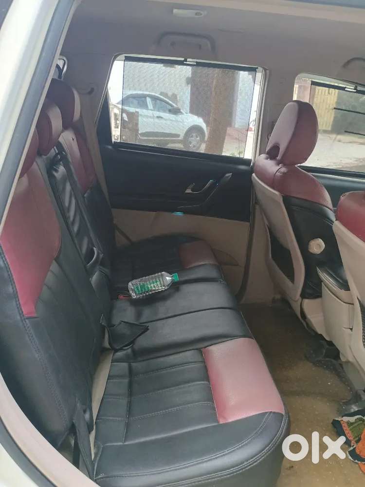 Mahindra Xuv500 2017