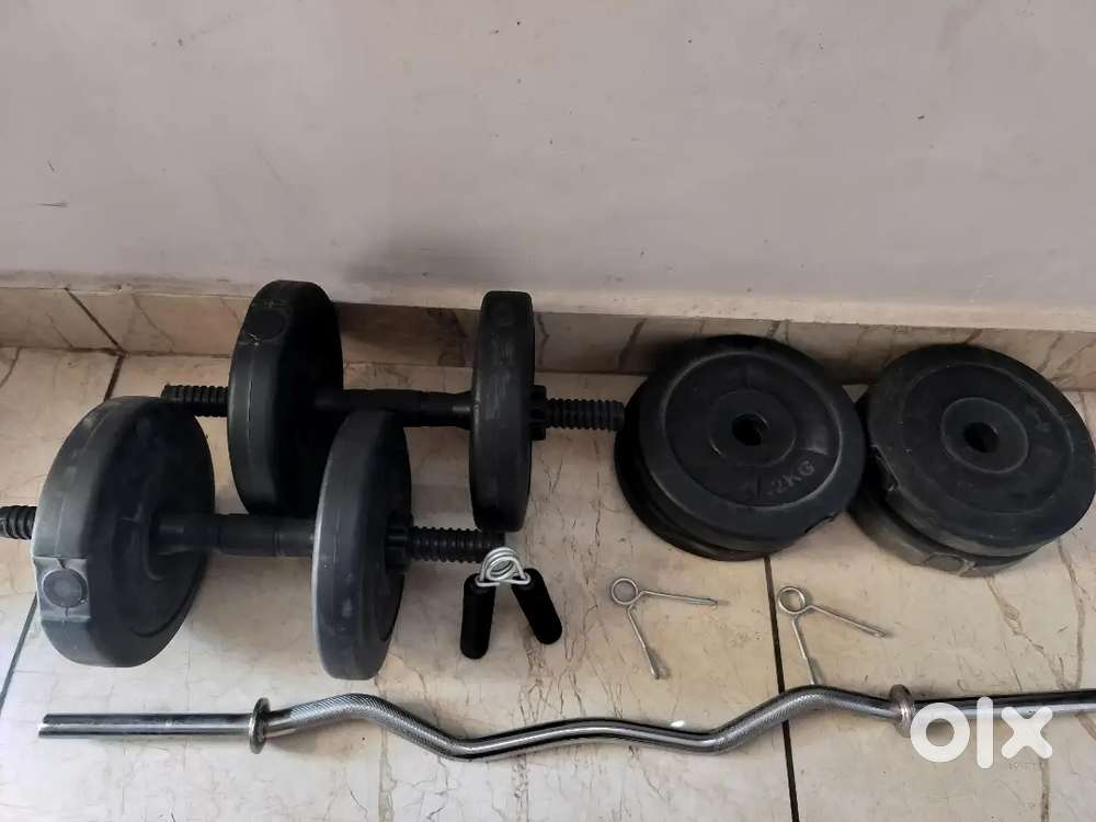 Dumbbell Set with Weight Plates and Curl Rod