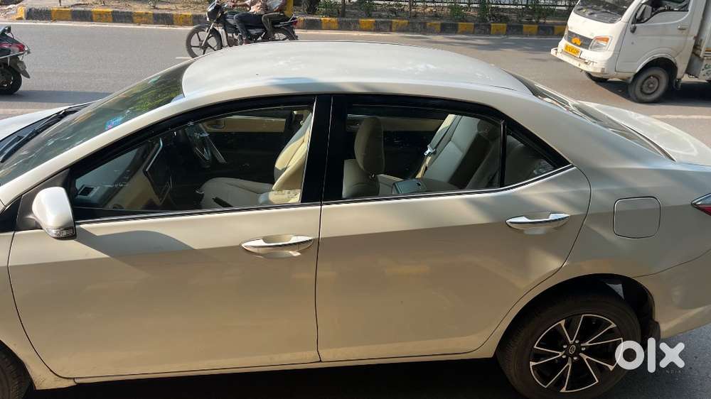 Toyota Corolla Altis 2018 Petrol Well Maintained