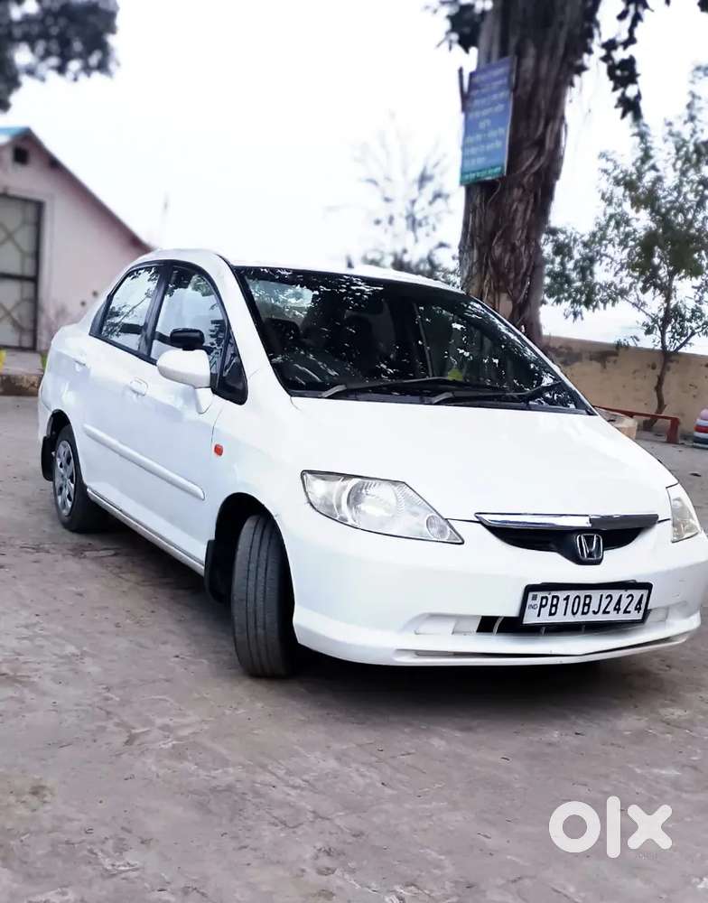 Honda City.. All Ok Ac Heater Engine Gear All Well..
