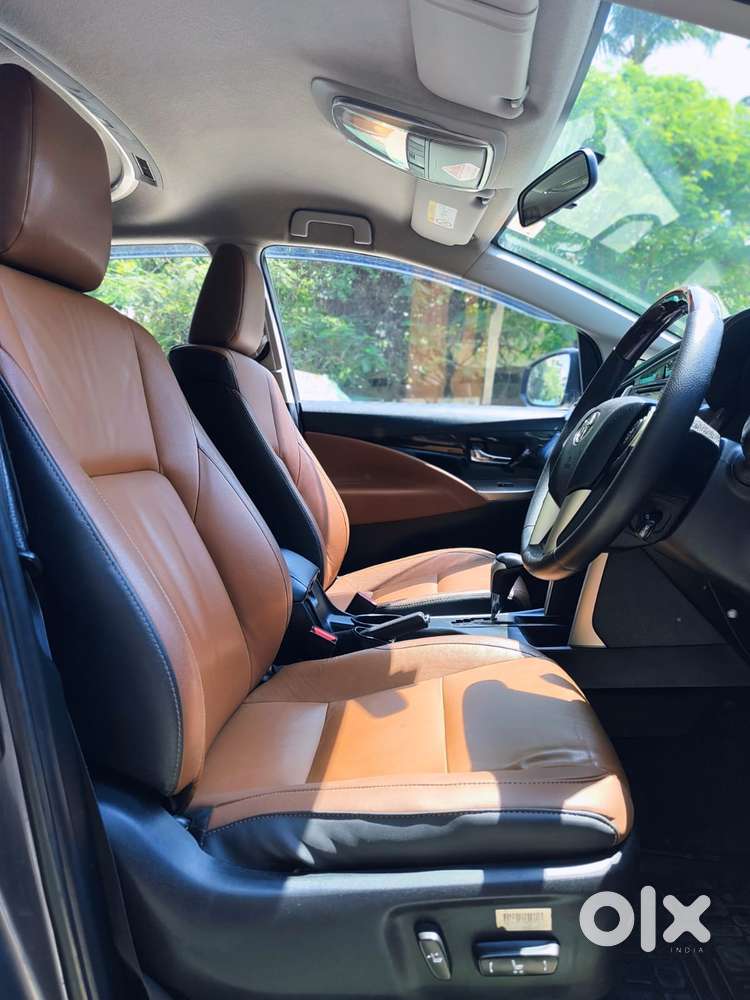 Toyota Innova Crysta