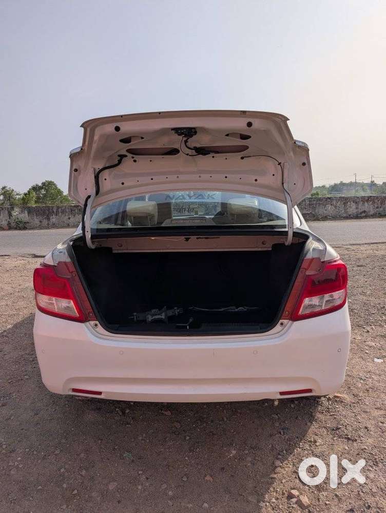 Maruti Suzuki Dzire 1.2 Zxi, 2021, Petrol