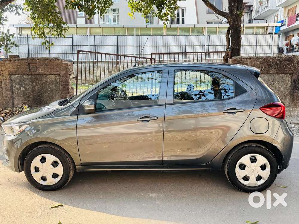 Tata Tiago 1.2 Revotron Xt (o), 2021, Petrol