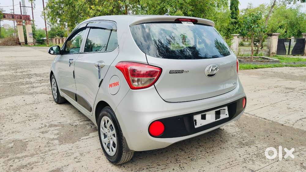 Hyundai Grand I10 2016-2017 Sportz, 2017, Petrol