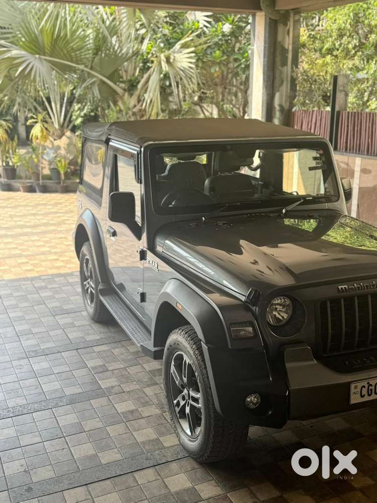 Mahindra Thar Lx 4-str Convertible At, 2022, Petrol