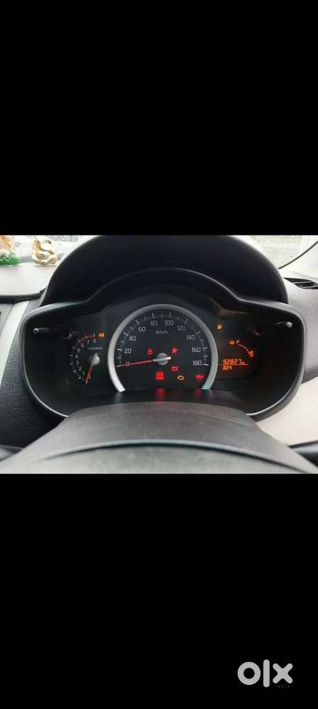 Maruti Suzuki Celerio Zxi Mt, 2016, Petrol