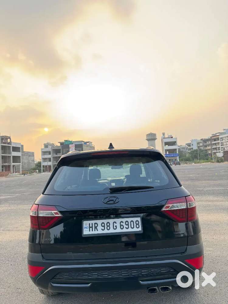 Hyundai Alcazar 2.0 Petrol Top Model 18k Driven