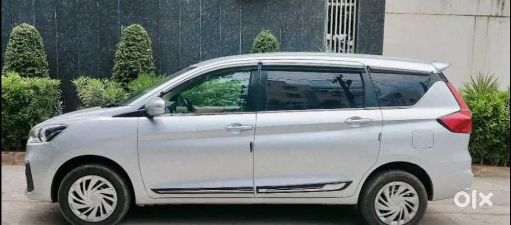 Maruti Suzuki Ertiga 2023 Petrol 35000 Km Driven