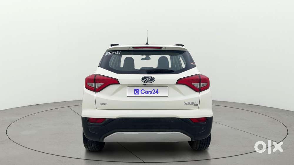 Mahindra XUV300 W8 Diesel, 2019, Diesel