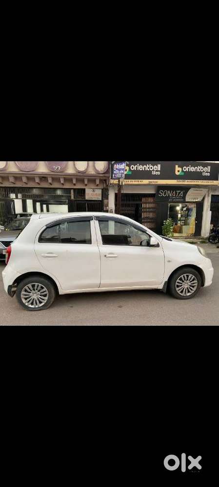 Nissan Micra, 2017, Petrol