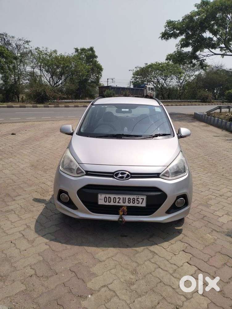 Hyundai Grand I10 2013-2016 Sportz, 2015, Petrol