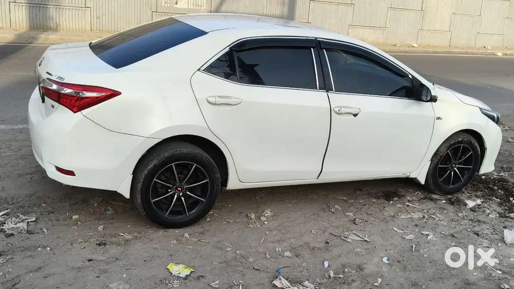 Toyota Corolla Altis 2016 Manual