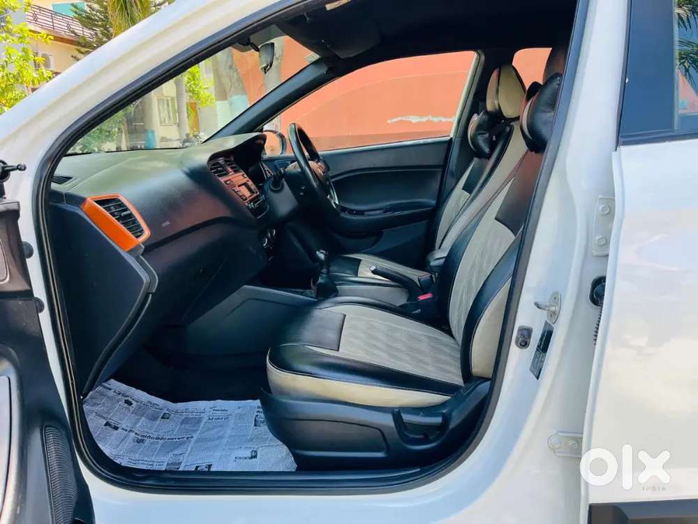 Hyundai I20 Active 2017 Petrol Well Maintained