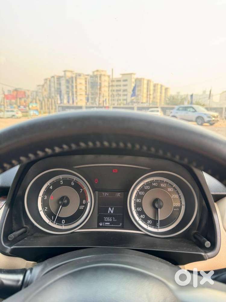 Maruti Suzuki Dzire 1.2 Zxi Amt, 2018, Petrol