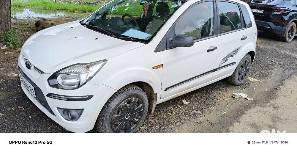 Ford Figo Petrol 2012