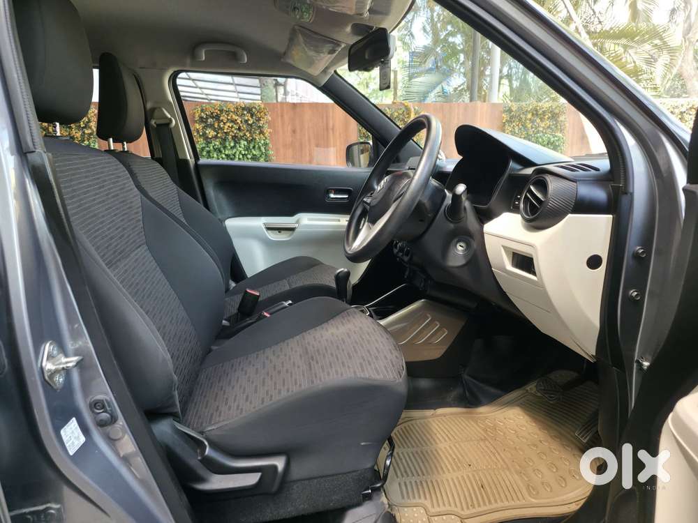 Maruti Suzuki Ignis 1.2 Delta Amt, 2019, Petrol
