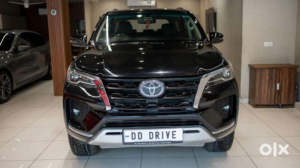 Toyota Fortuner 4x2 Mt 2.7 Petrol, 2024, Petrol