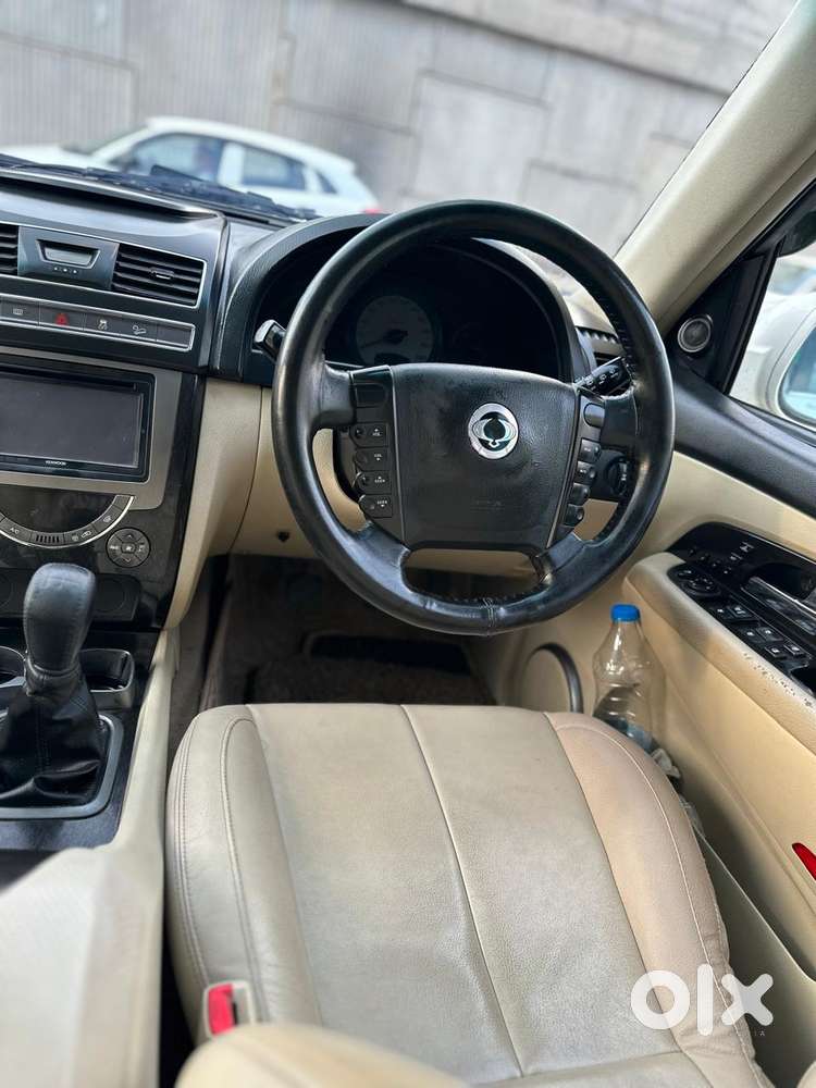 Mahindra Ssangyong Rexton Rx7, 2017, Diesel